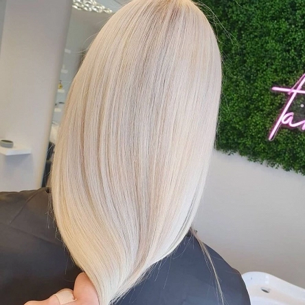 Rozjaśniacz do włosów Fanola No Yellow Color Violet 450g Fanola 8008277761039