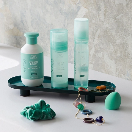Odżywka w sprayu Wella Invigo Volume Boost zwiększająca objętość i nadająca połysk 150ml Odżywki do włosów Wella 4064666585376