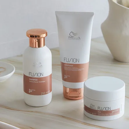 Odżywka Wella Fusion intensywnie odbudowująca włosy 1000ml Odżywka regenerująca włosy Wella 4064666318264