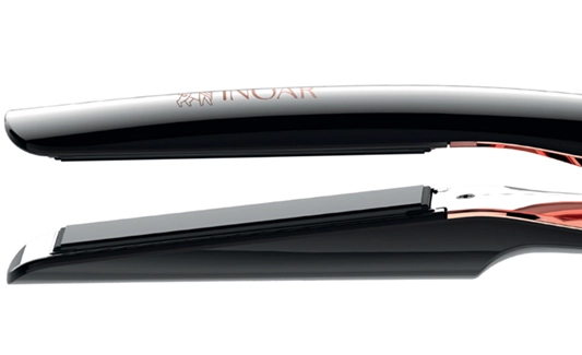 Prostownica Inoar posiada funkcję jonizacji